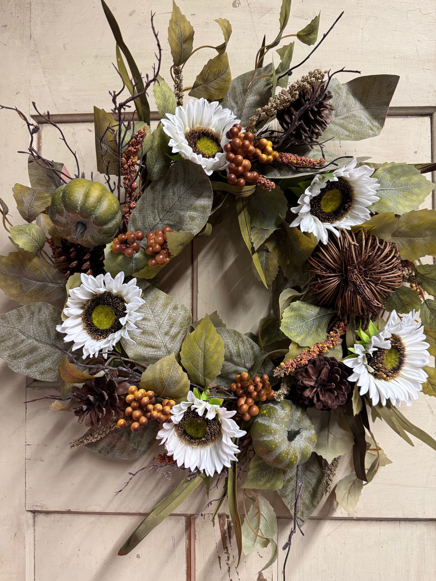 Sadie Mae White Sunflower Fall Wreath