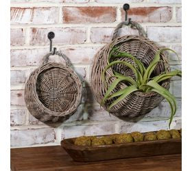 Round willow pocket wall basket for floral arrangements and rustic farmhouse décor"