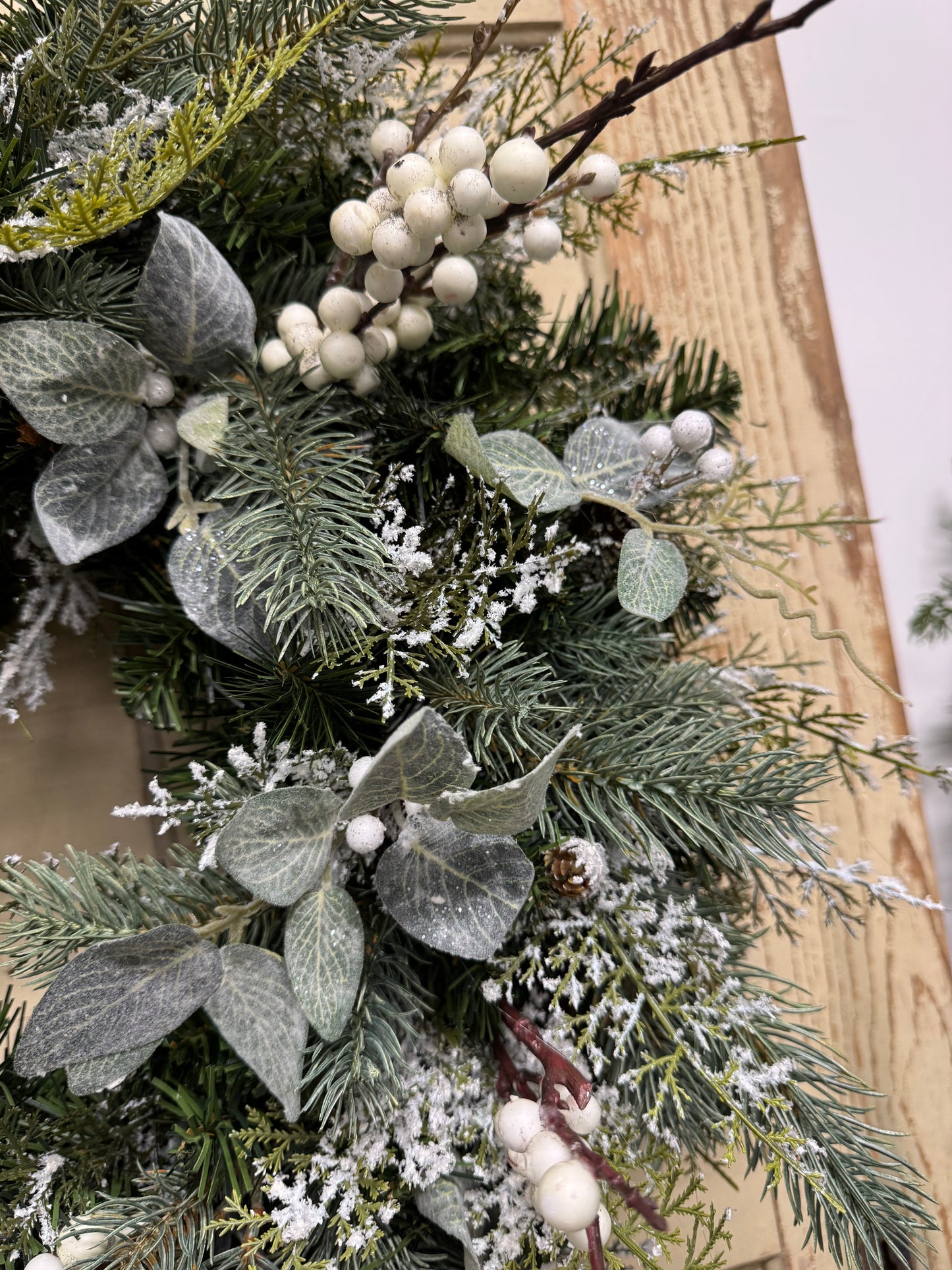Sylvie Snow 23-Inch Snowy Winter Wreath