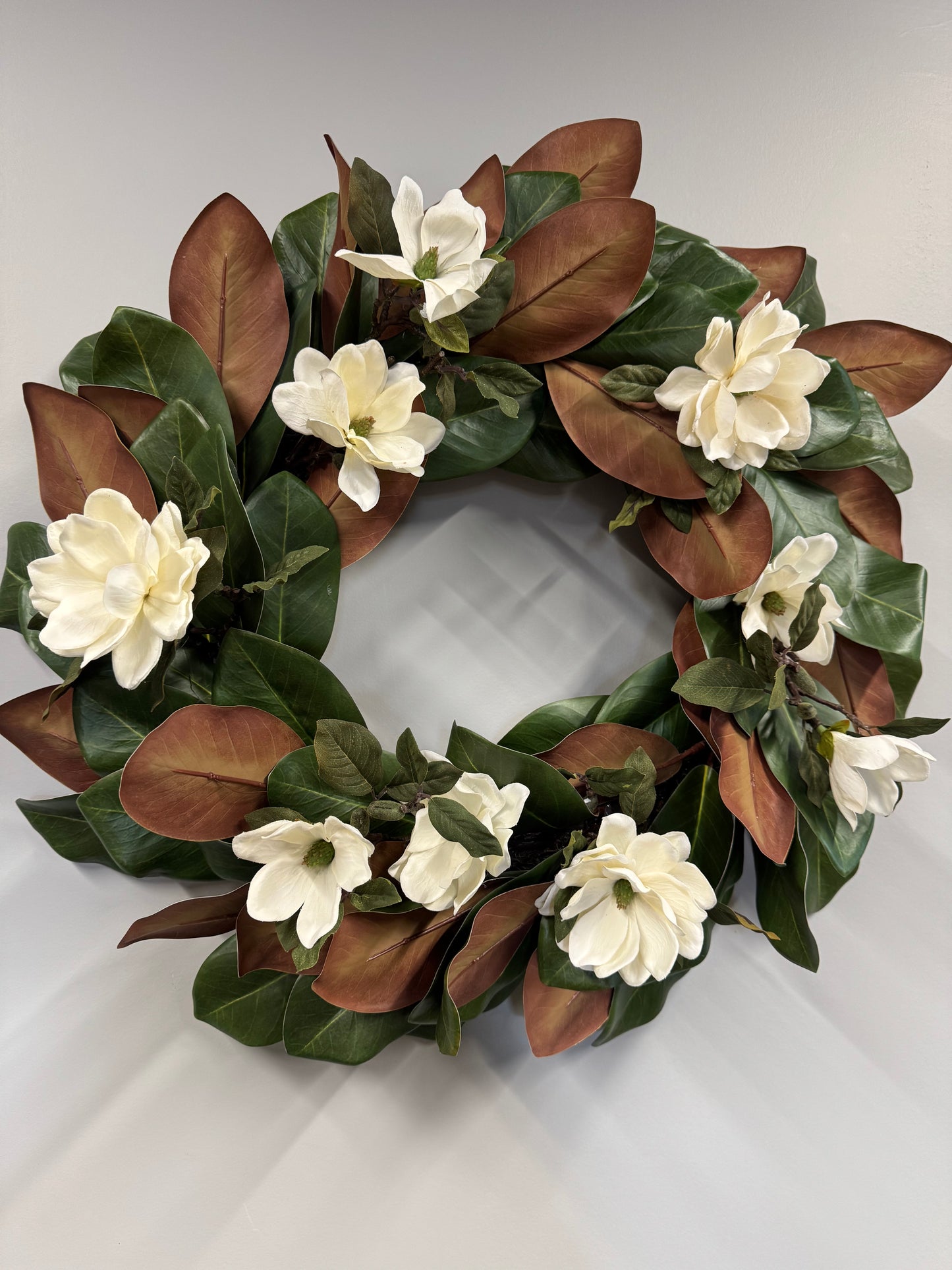 Magnolia Farmhouse Wreath – Handmade