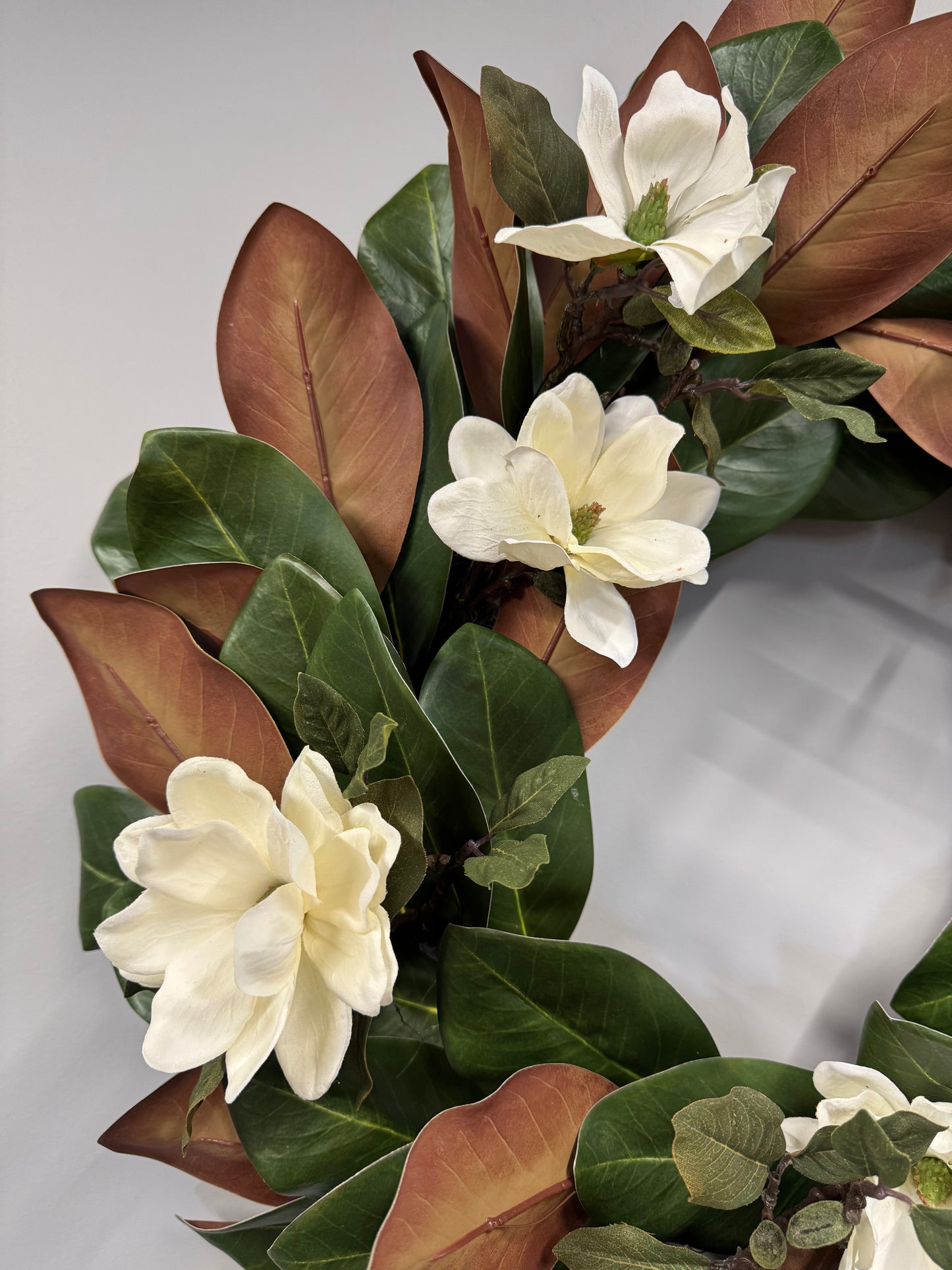 Magnolia Farmhouse Wreath – Handmade