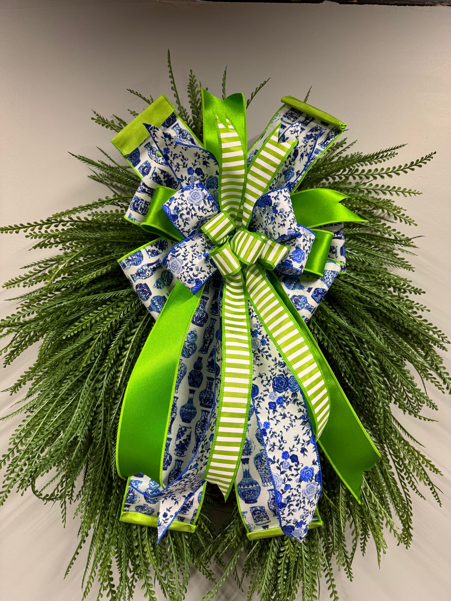China blue and lime green bow.