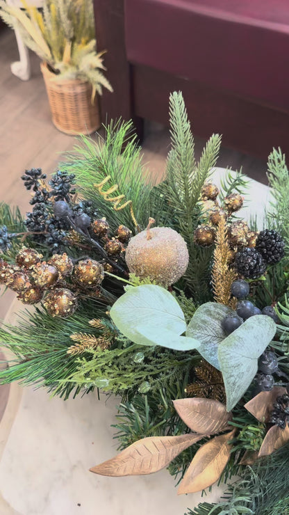 Merry Winterberry Christmas Centerpiece