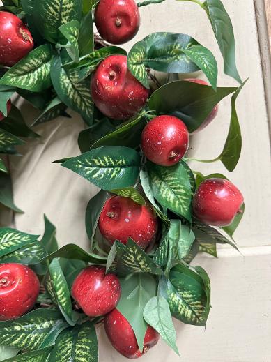 Londonderry Apple Wreath